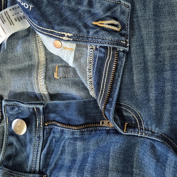 American Eagle Outfitters, Kick Boot, Womens Boot Cut Jeans, Size 8 Long. - Picture 11 of 14